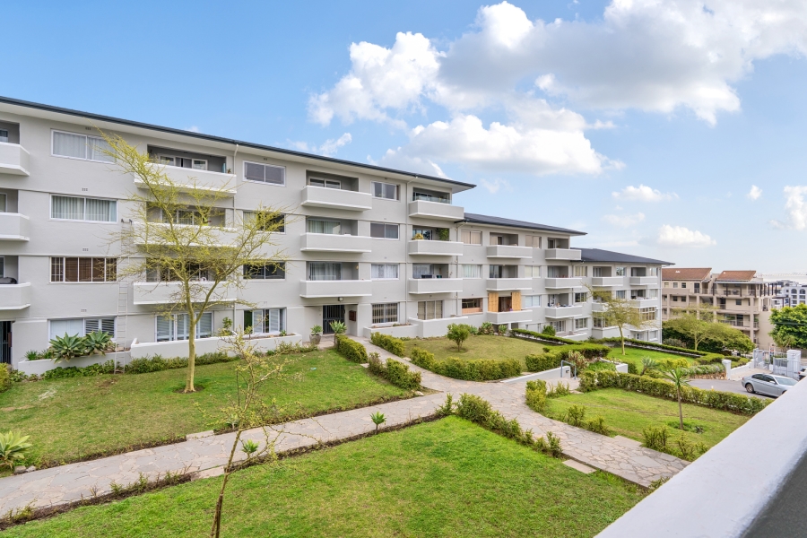 To Let 2 Bedroom Property for Rent in Sea Point Western Cape